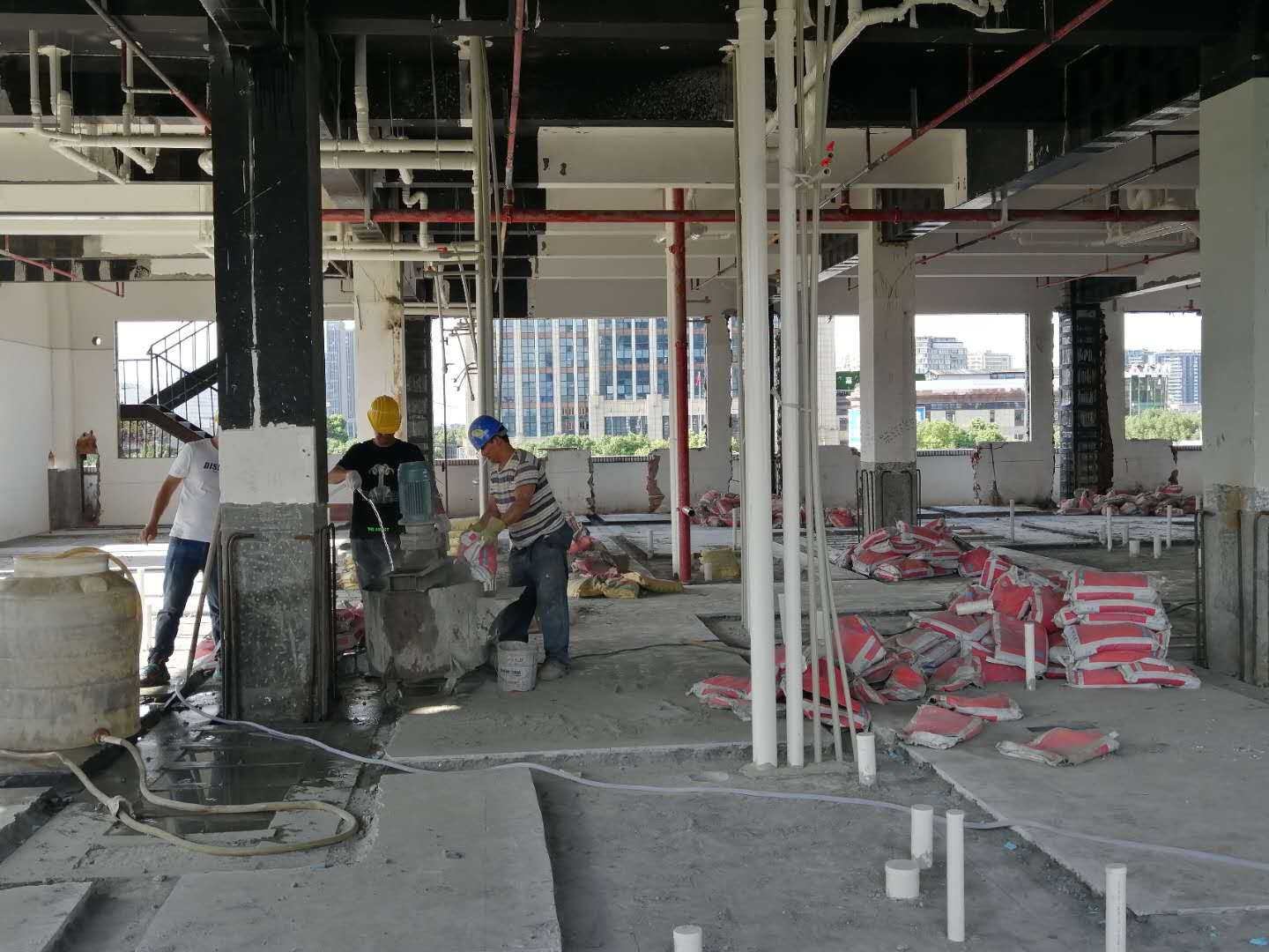 PA电子一飞冲天聚合物建补砂浆“下乡”难的原因有哪些。